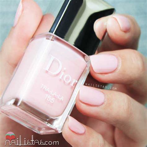 esmalte de uñas dior|Dior Vernis: esmalte de uñas rosa y top coat brillante .